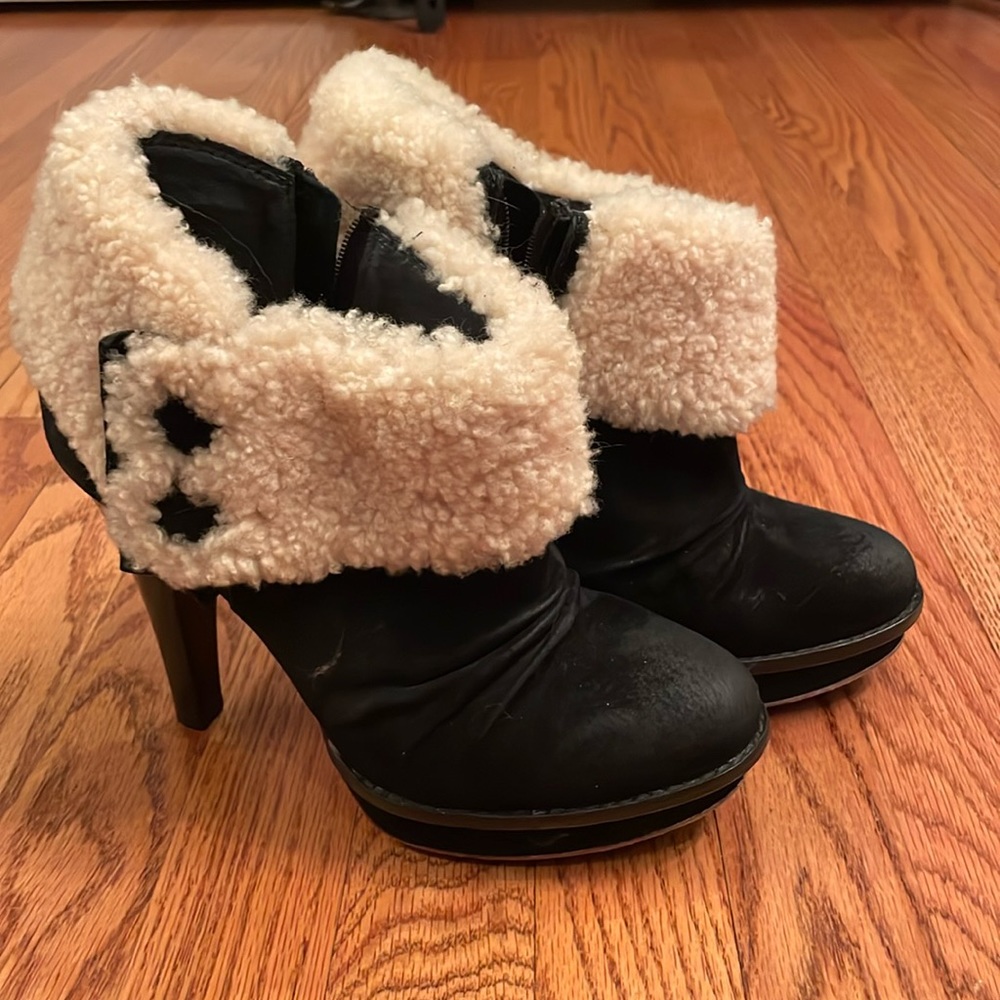 Cute Ugg Boots 👢